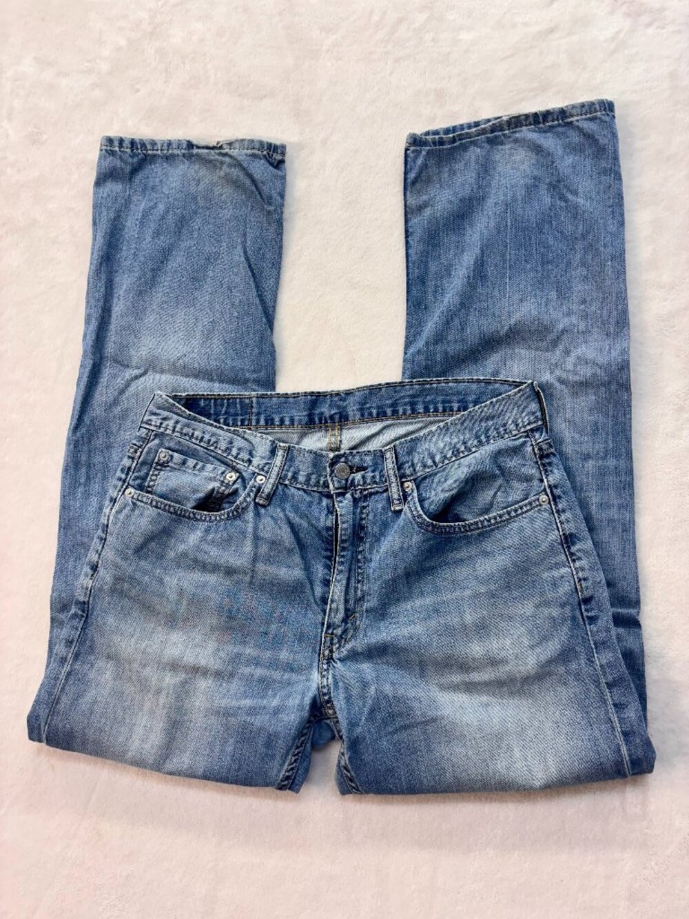 Levi's Women's Blue Jeans --- Size: W32 x L34 --- Great Condition!!